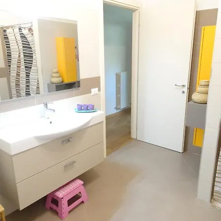 Italy * San Costanzo